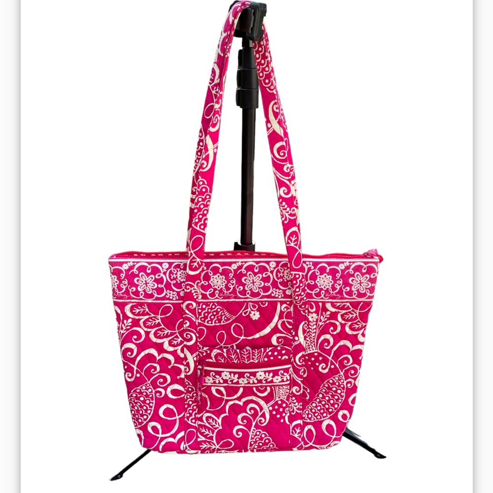 EUC! 👛 Vera Bradley Pink Paisley Tote